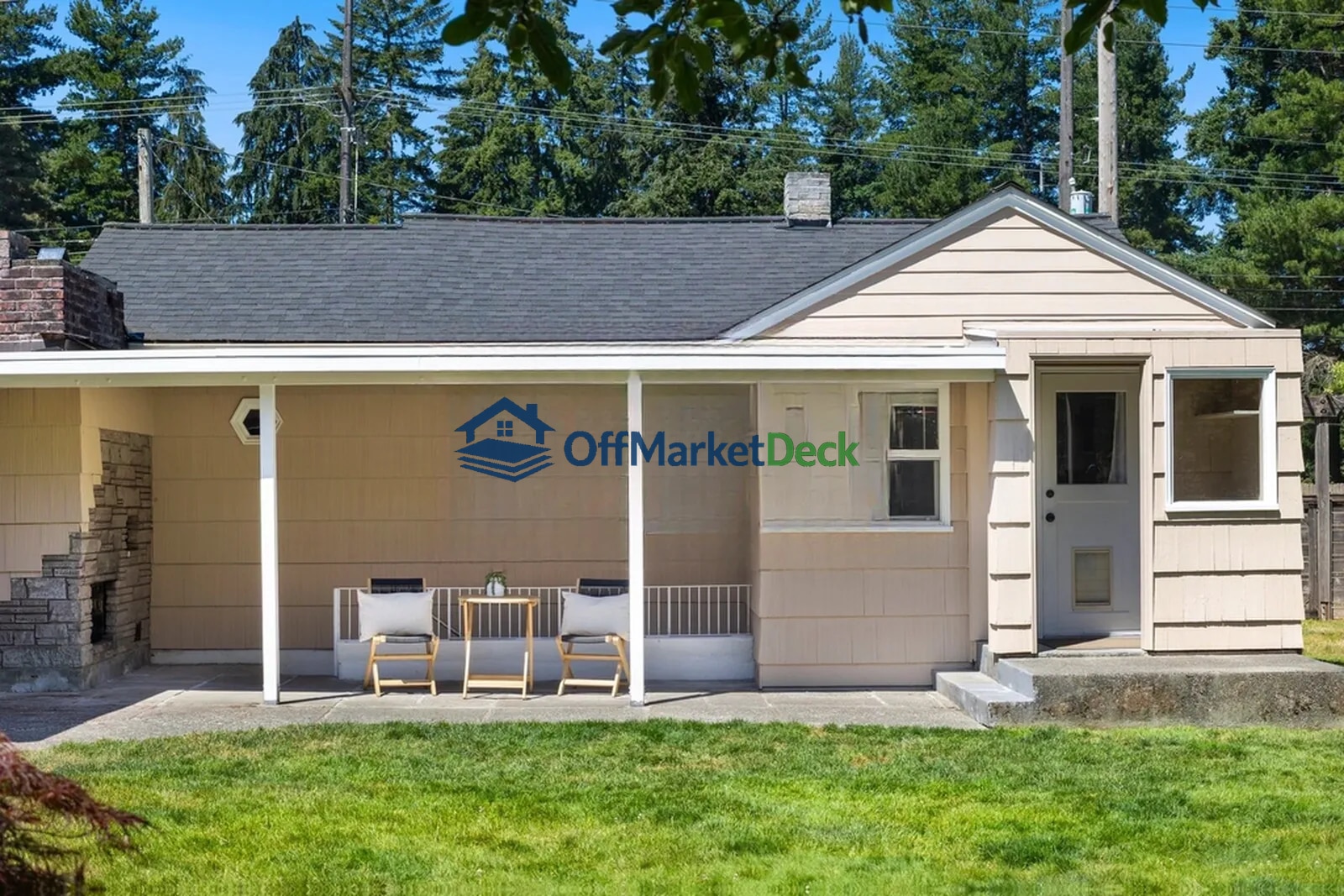 Off-market house in Shoreline, Washington — 2 beds, 1.5 baths, $650,000 — photo 7 of 8