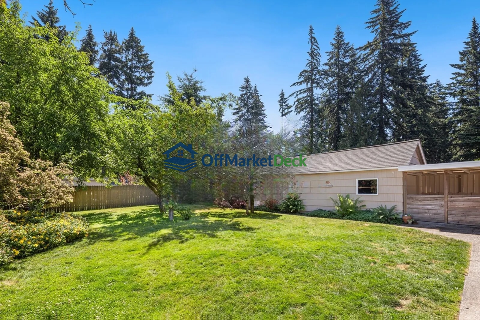 Off-market house in Shoreline, Washington — 2 beds, 1.5 baths, $650,000 — photo 8 of 8