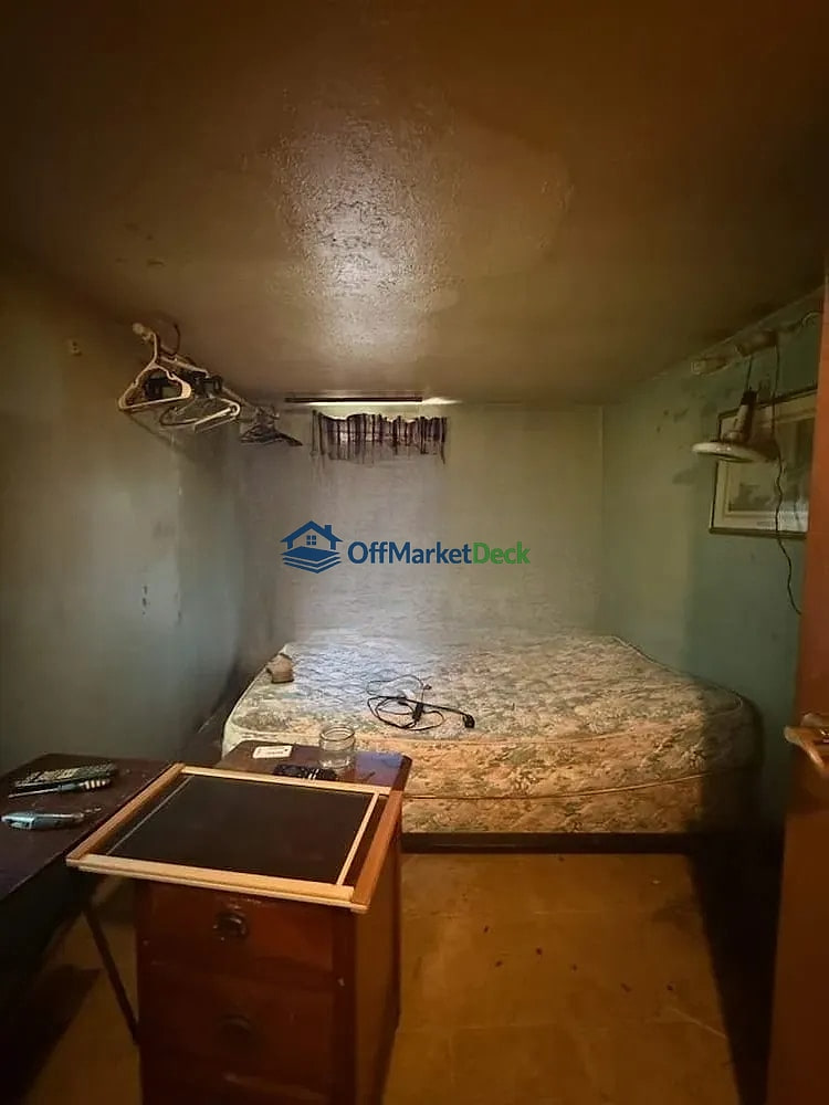 Off-market house in Cookeville, Tennessee — 2 beds, 1 bath, $113,000 — photo 7 of 8