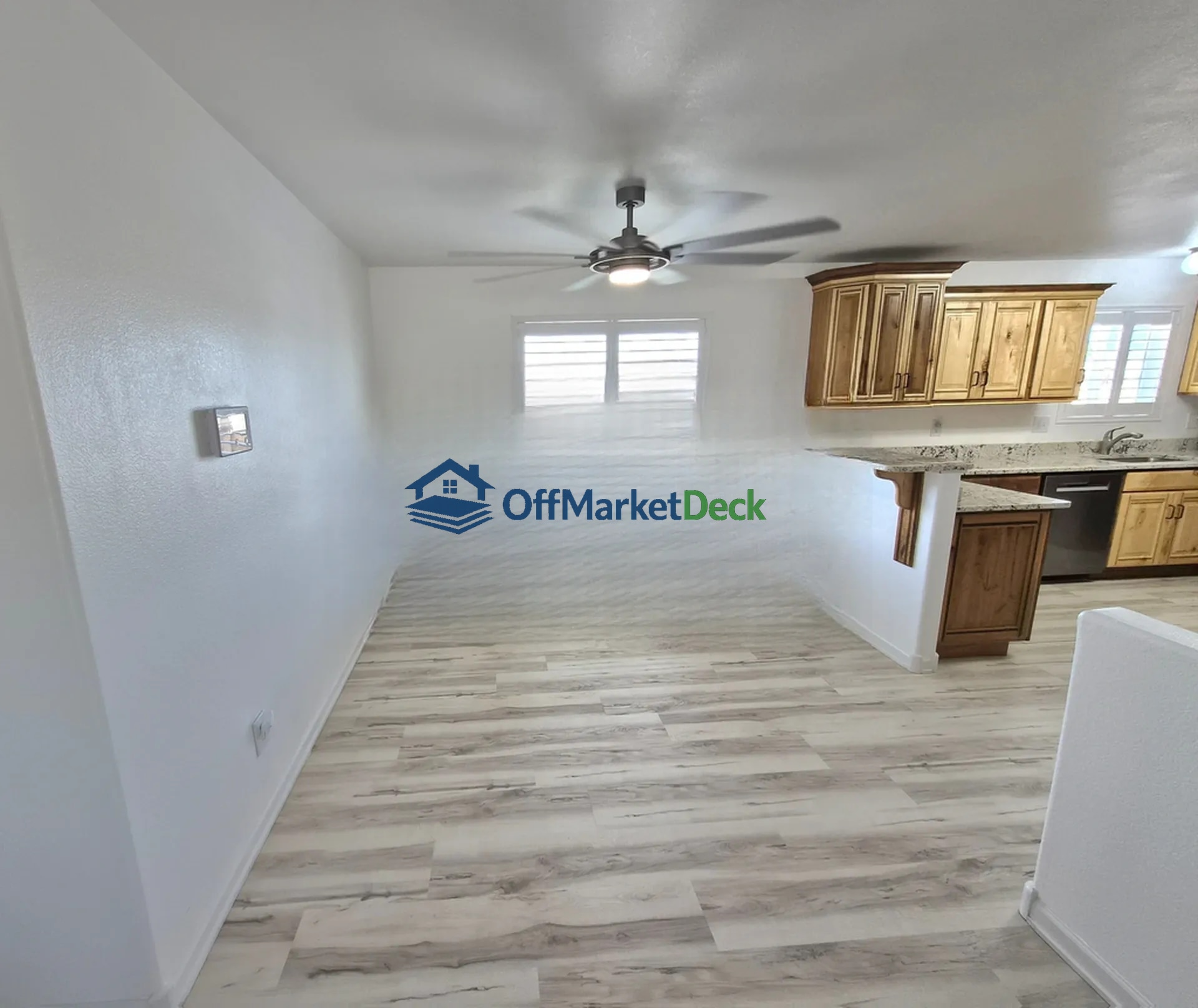Off-market house in Casper, Wyoming — 3 beds, 3 baths, $420,000 — photo 7 of 8