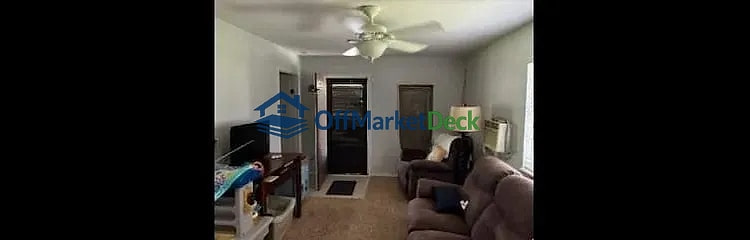 Off-market house in Kemp, Texas — 3 beds, 2 baths, $624,900 — photo 7 of 8