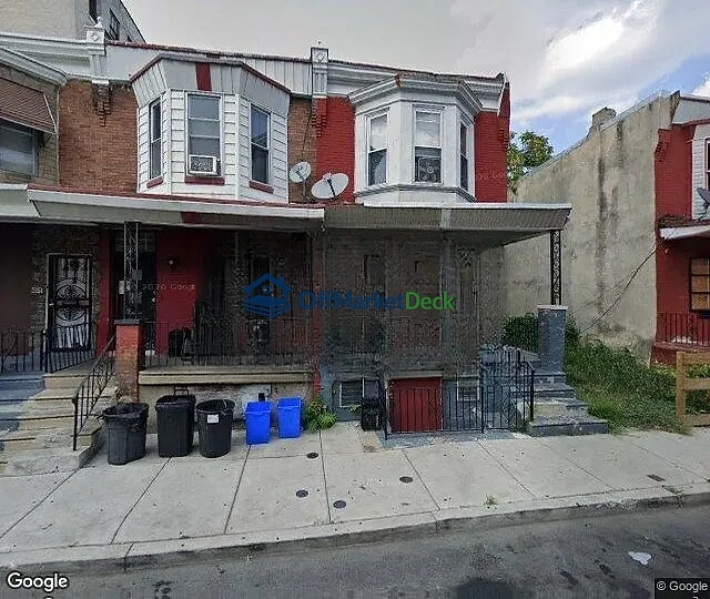 Off-market house in Philadelphia, Pennsylvania — 4 beds, 2 baths, $120,000 — photo 2 of 3