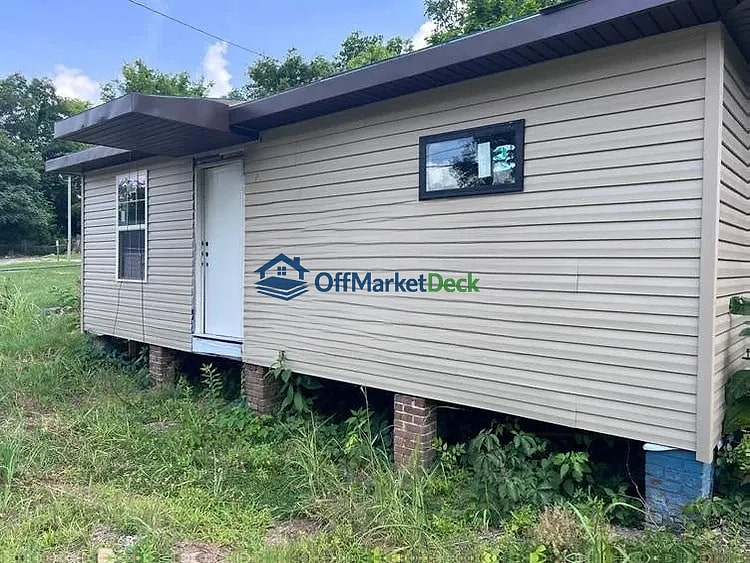Off-market mobile in Hopkinsville, Kentucky — 3 beds, 1 bath, $17,486 — photo 3 of 8