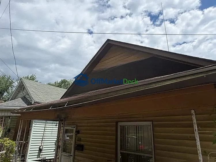 Off-market house in Steubenville, Ohio — 2 beds, 1 bath, $12,000 — photo 3 of 6
