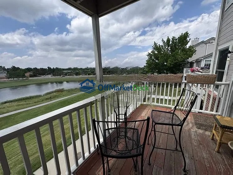 Off-market house in Lone Tree, Colorado — 3 beds, 3 baths, $439,000 — photo 4 of 8