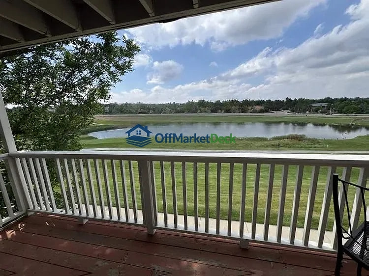 Off-market house in Lone Tree, Colorado — 3 beds, 3 baths, $439,000 — photo 3 of 8