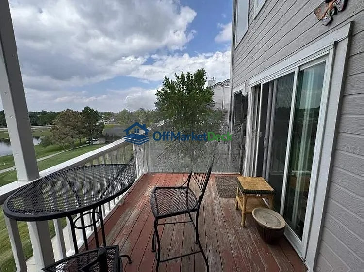Off-market house in Lone Tree, Colorado — 3 beds, 3 baths, $439,000 — photo 5 of 8