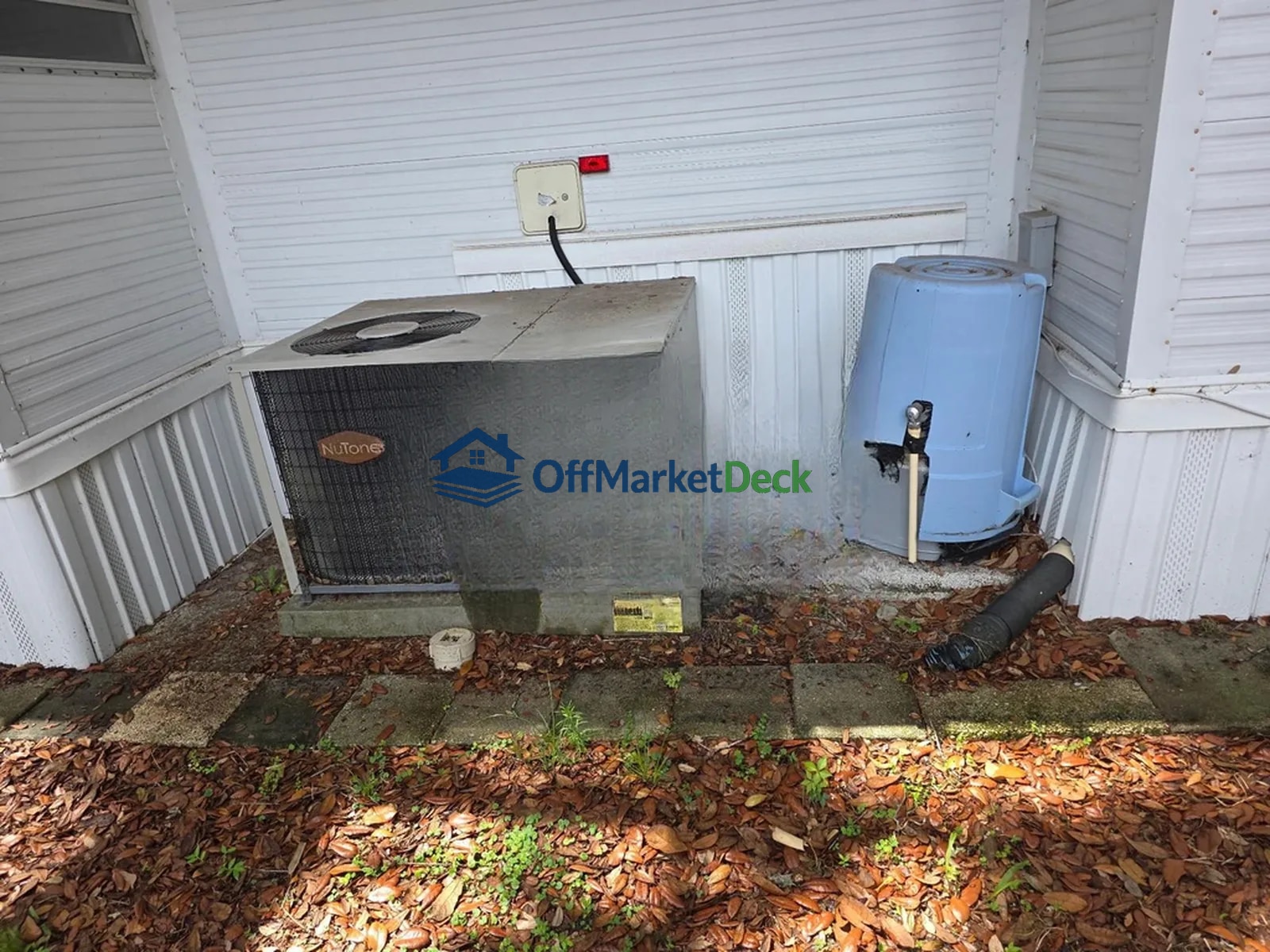Off-market house in Zephyrhills, Florida — 1 bed, 1 bath, $12,000 — photo 6 of 8