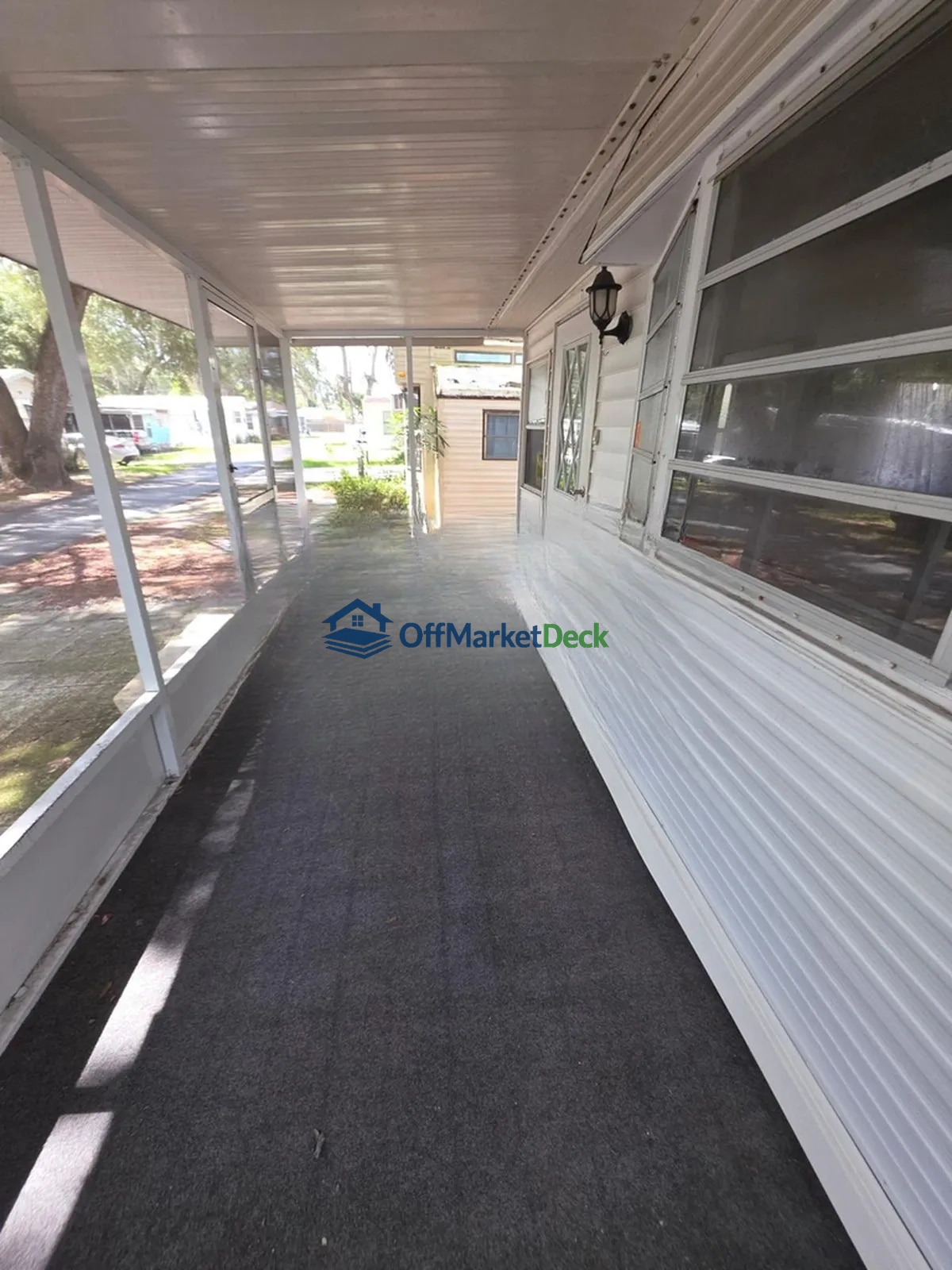 Off-market house in Zephyrhills, Florida — 1 bed, 1 bath, $12,000 — photo 8 of 8